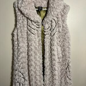 CoVelo Teddy Bear Plush Circles Vest Womens Sz 12 Ivory Faux Fur Green Accent